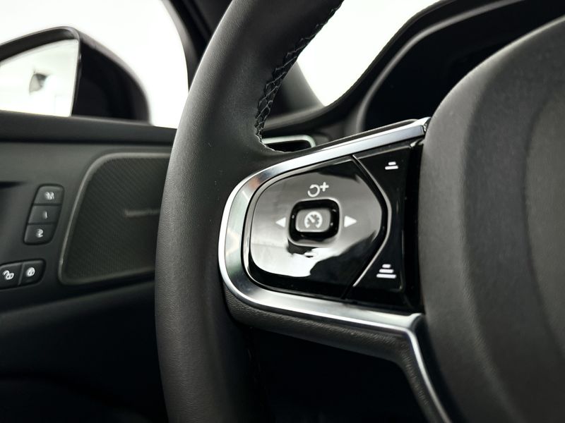Cruise control adaptief met stop&go en stuurhulp