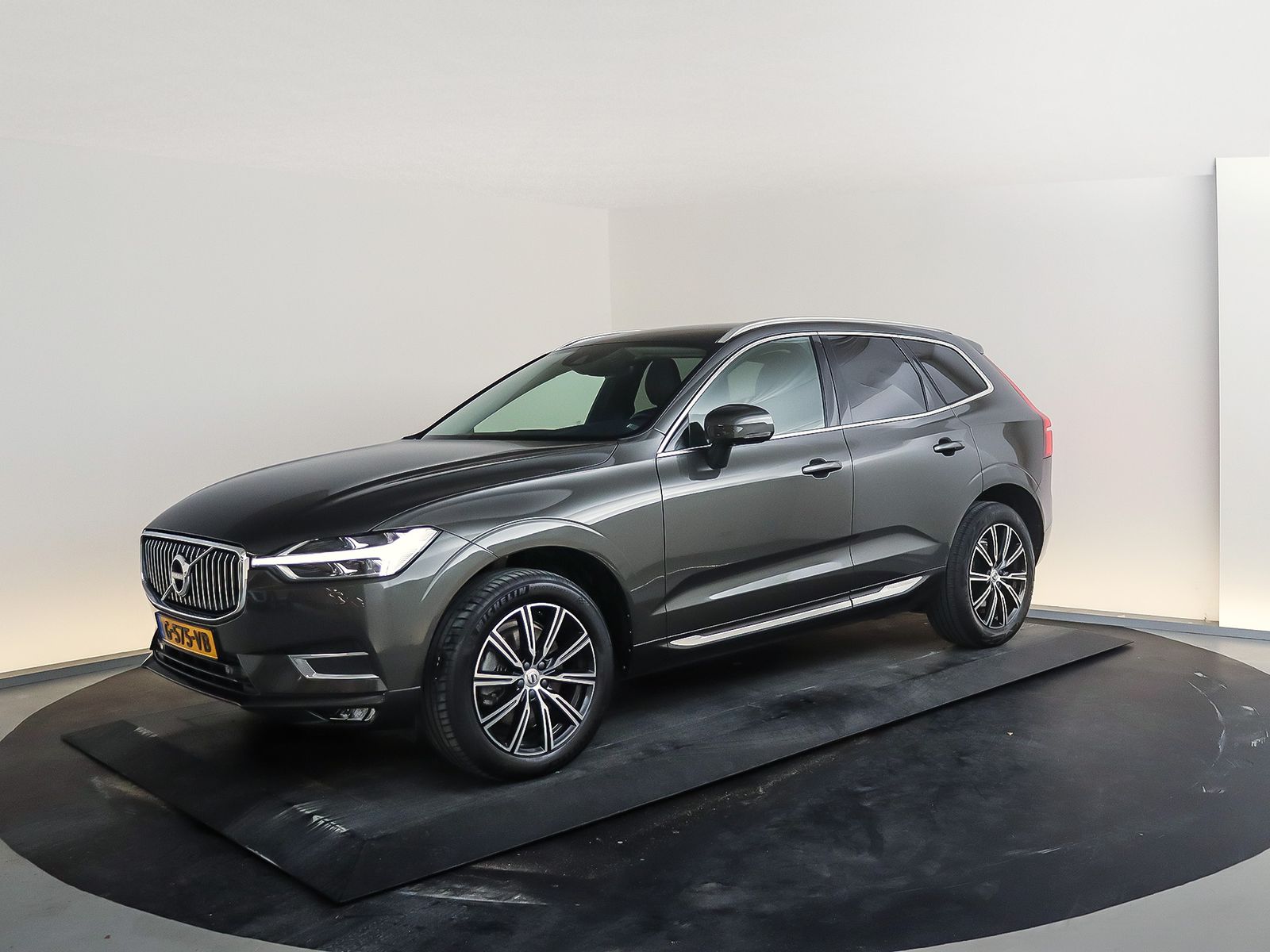 Volvo XC60 B5 Inscription