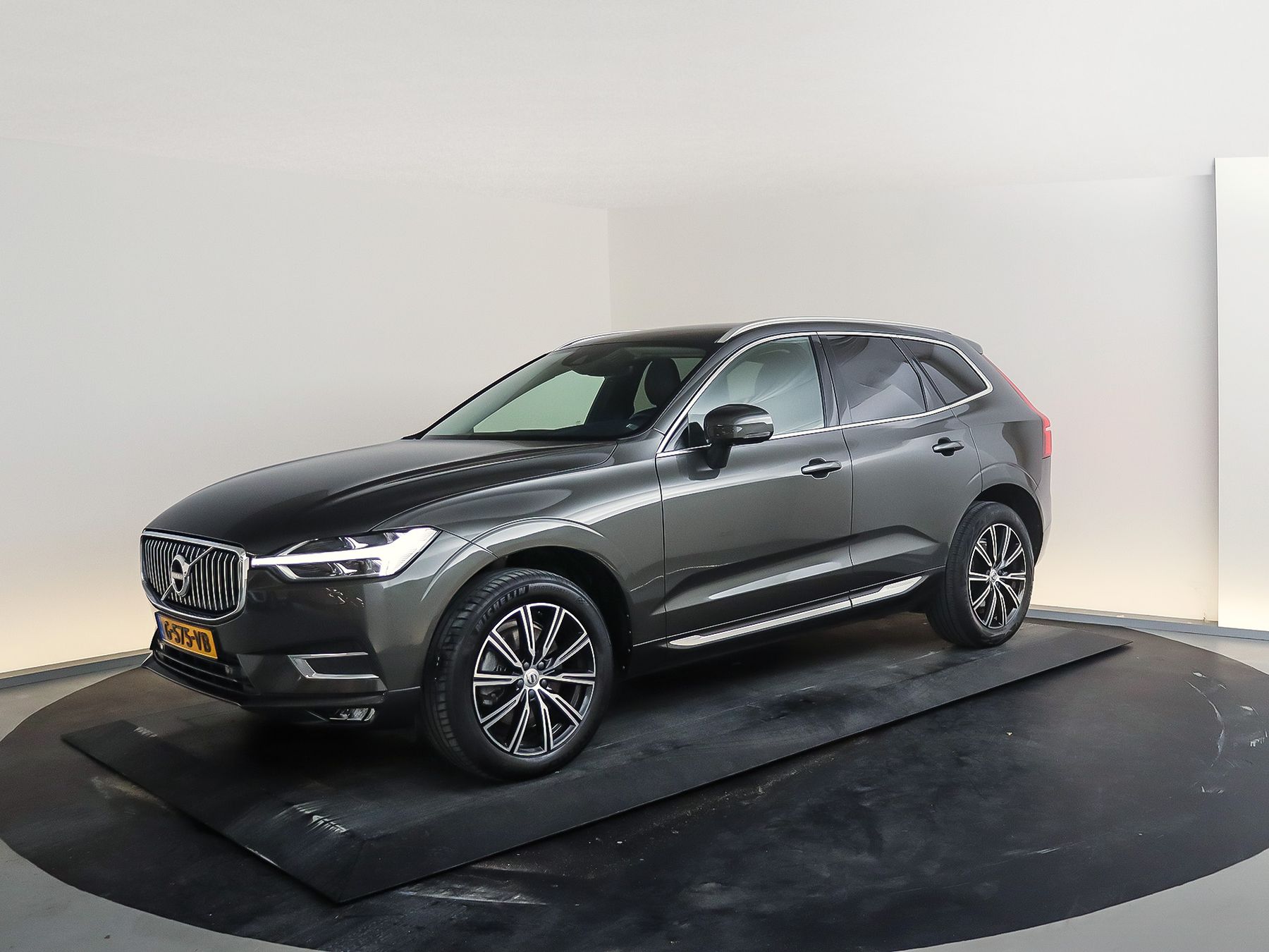 Volvo XC60 B5 Inscription