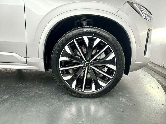 21" 8-Multi Spaaks Black Diamond Cut velgen