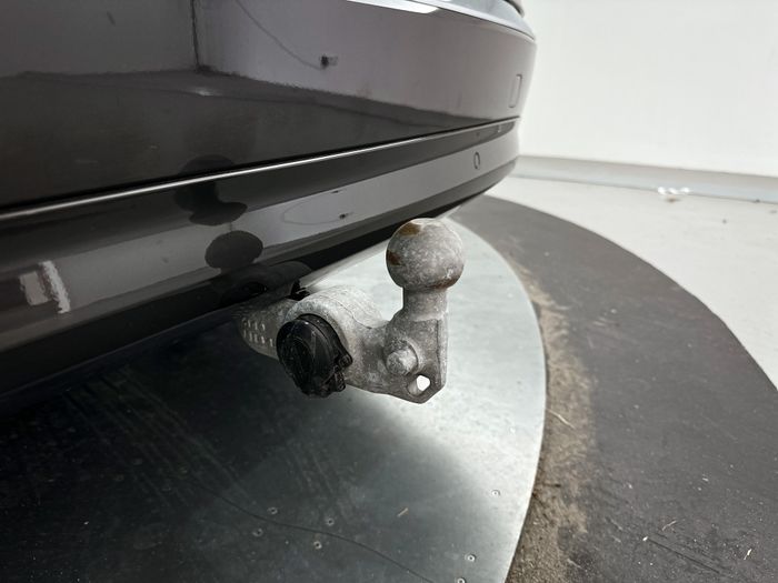 Trekhaak elektrisch uitklapbaar