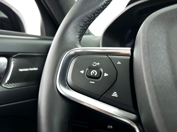 Cruise control adaptief met stop&go en stuurhulp