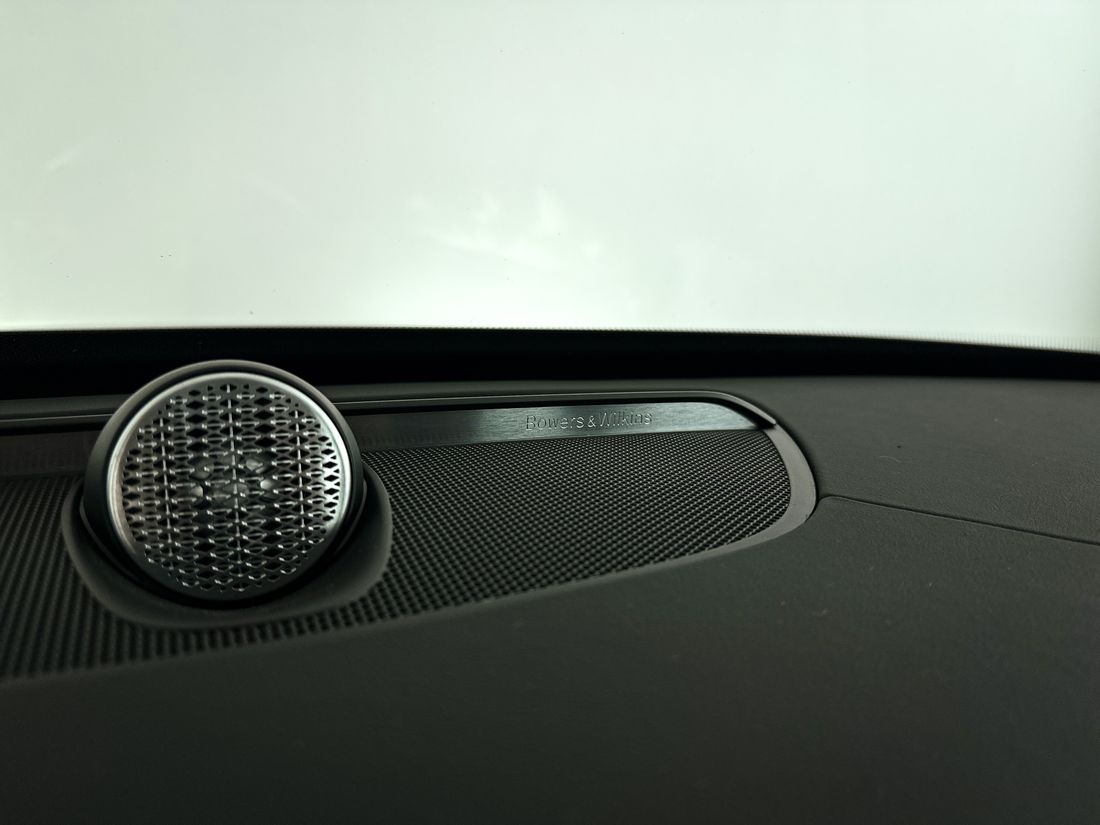 Bowers & Wilkins audio