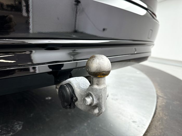 Trekhaak elektrisch uitklapbaar