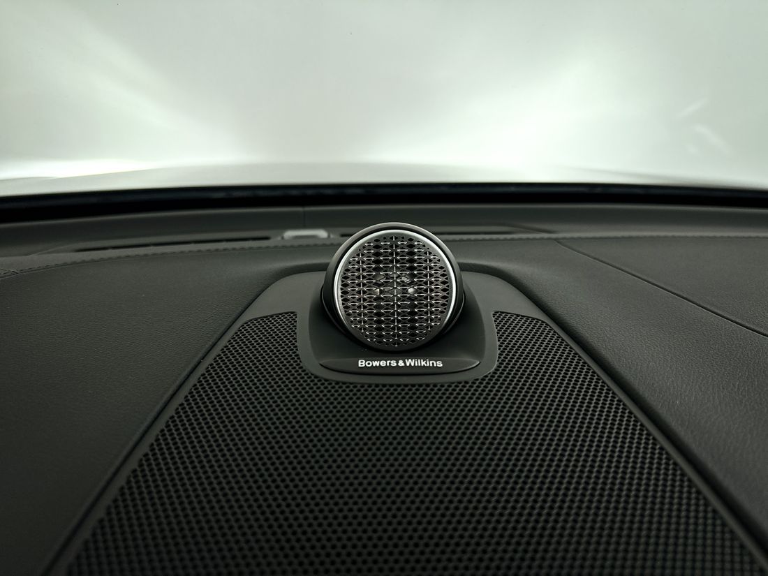 Bowers & Wilkins audio