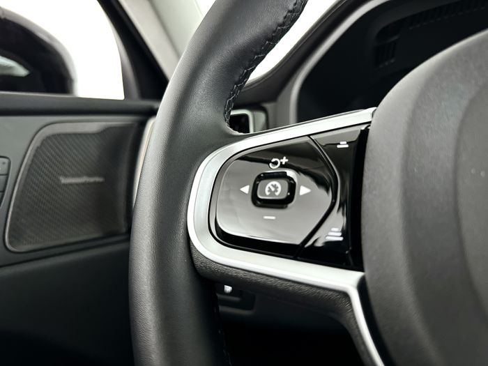 Cruise control adaptief met stop&go en stuurhulp
