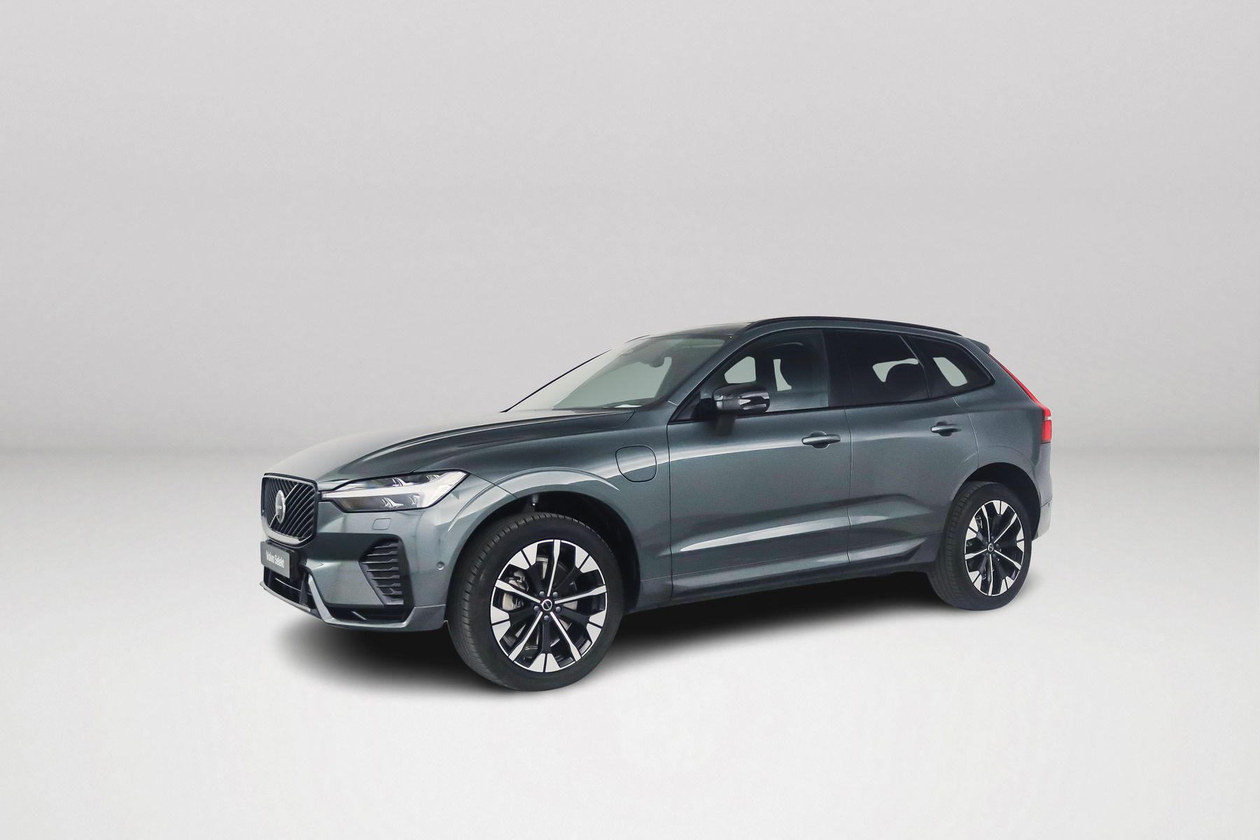 Volvo XC60 T6 Plug-in hybrid AWD Ultra Dark
