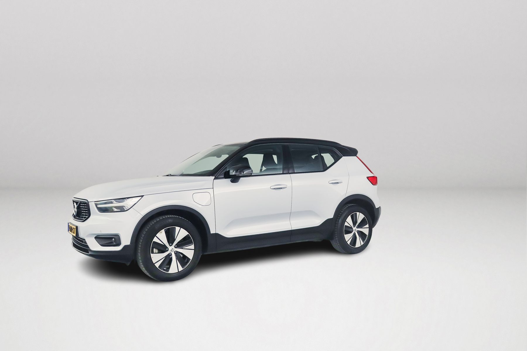 Volvo XC40 T4 Recharge R-Design Expression