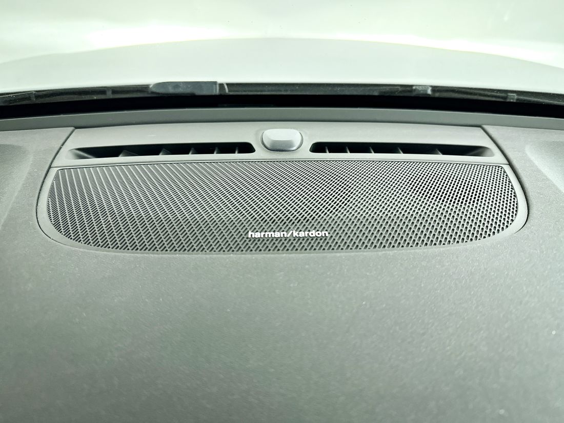Harman Kardon audio