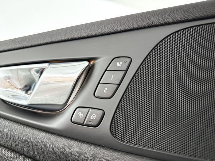 Elektrisch verstelb. bestuurdersstoel met geheugen