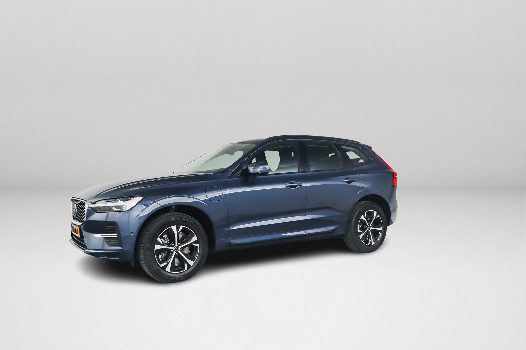 Volvo XC60 T6 Plug-in hybrid AWD Business Edition
