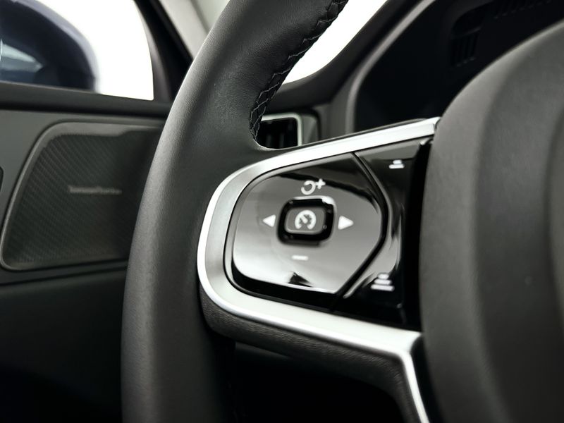 Cruise control adaptief met stop&go en stuurhulp