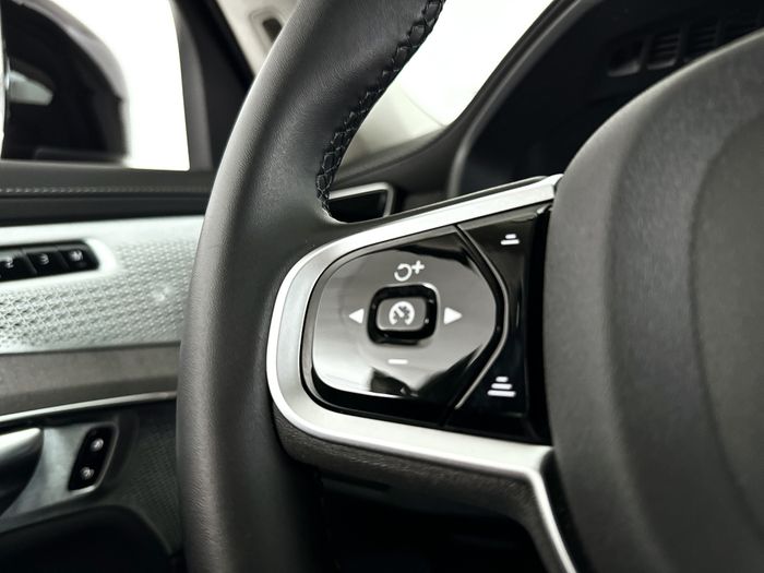 Cruise control adaptief met stop&go en stuurhulp