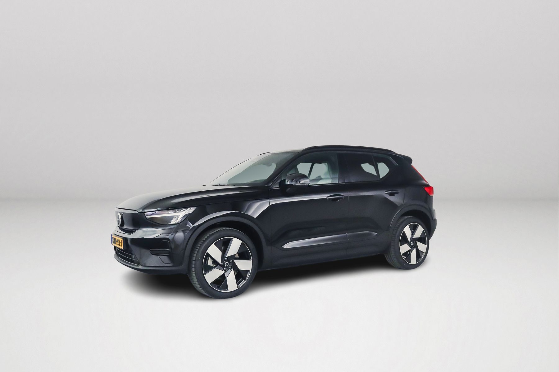 Volvo EX40 Single Motor Extended Range Ultra 82 kWh