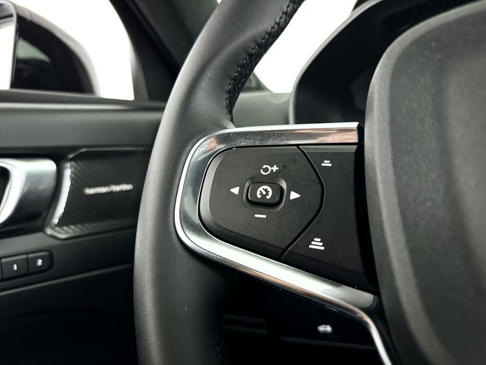 Cruise control adaptief met stop&go en stuurhulp