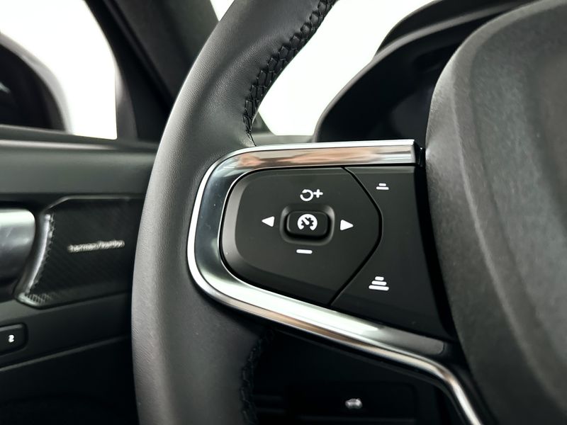 Cruise control adaptief met stop&go en stuurhulp