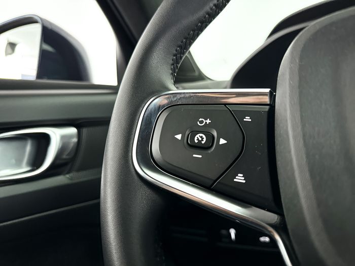 Cruise control adaptief met stop&go en stuurhulp