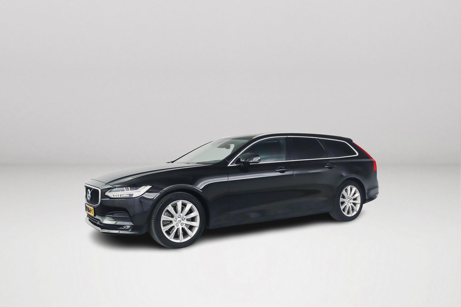 Volvo V90 T5 Momentum