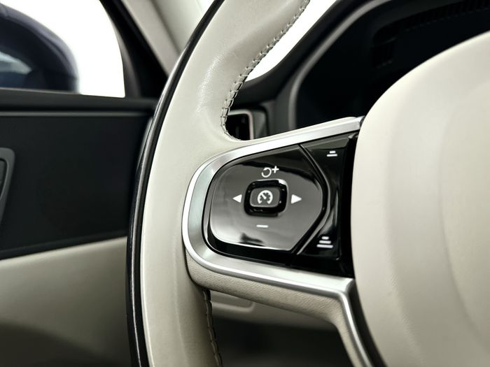Cruise control adaptief met stop&go en stuurhulp