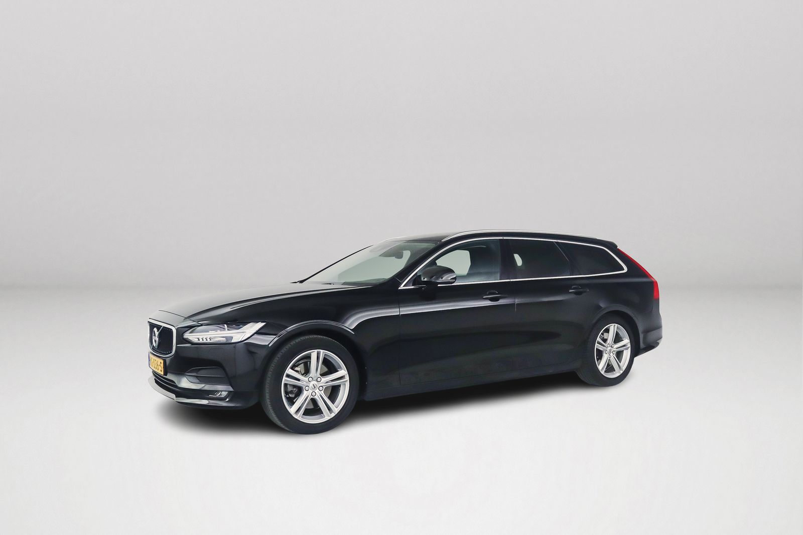 Volvo V90 T5 Momentum