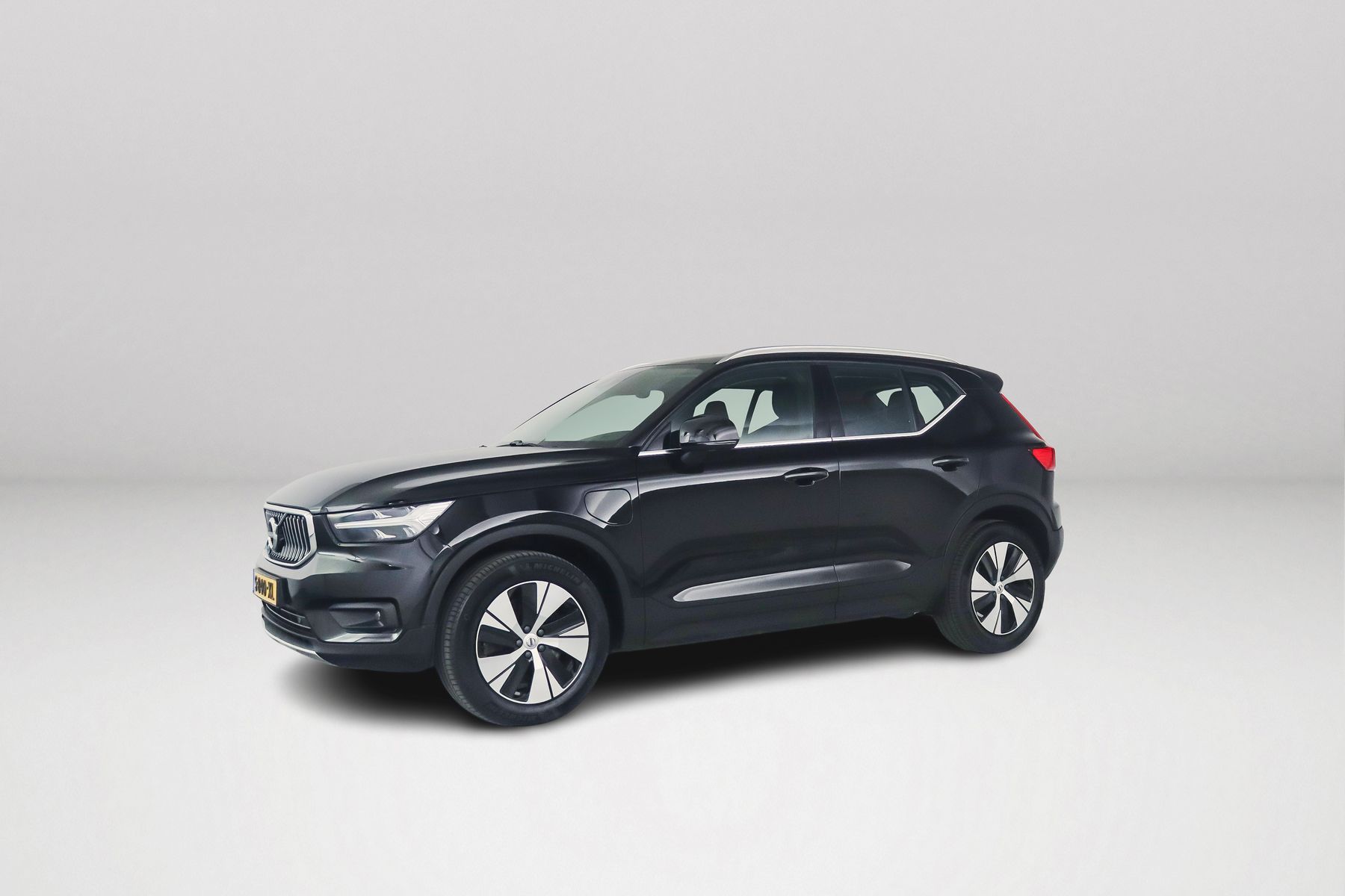 Volvo XC40 T4 Recharge R-Design Expression