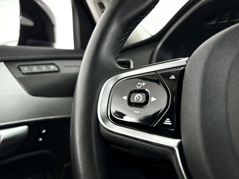Cruise control adaptief met stop&go en stuurhulp