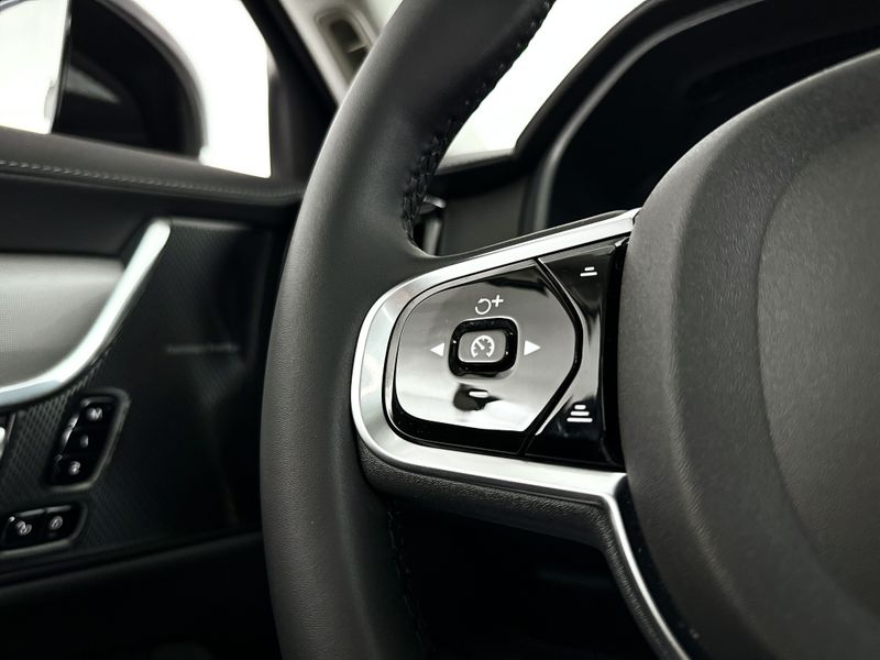 Cruise control adaptief met stop&go en stuurhulp